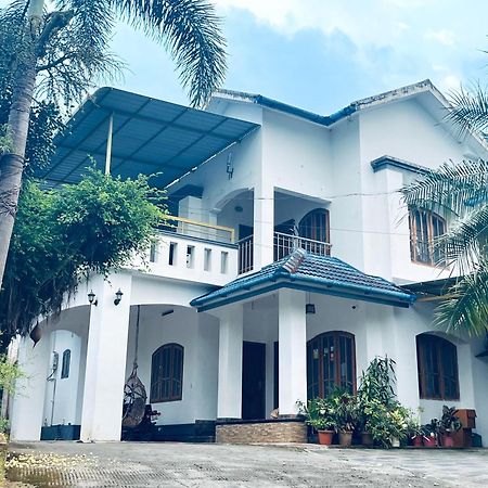 Dreamnest Residency Apartment Kalpetta Luaran gambar